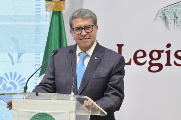 Monreal llama a bajar la voz del odio y subirle al diálogo